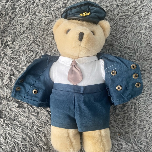 Limited Edition HONG KONG MTR Station Controller TEDDY BEARS - Picture 3 of 6